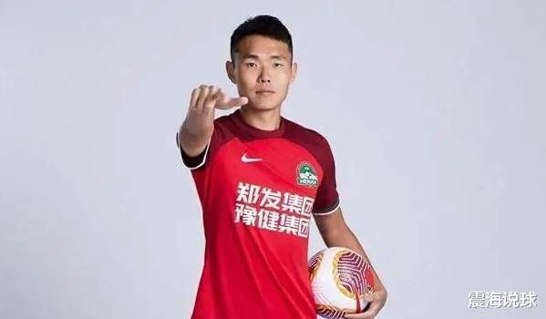 中超联赛球员表现不俗,技术娴熟