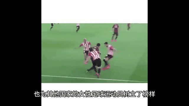 包含荷兰力克克罗地亚，携手晋级四强的词条